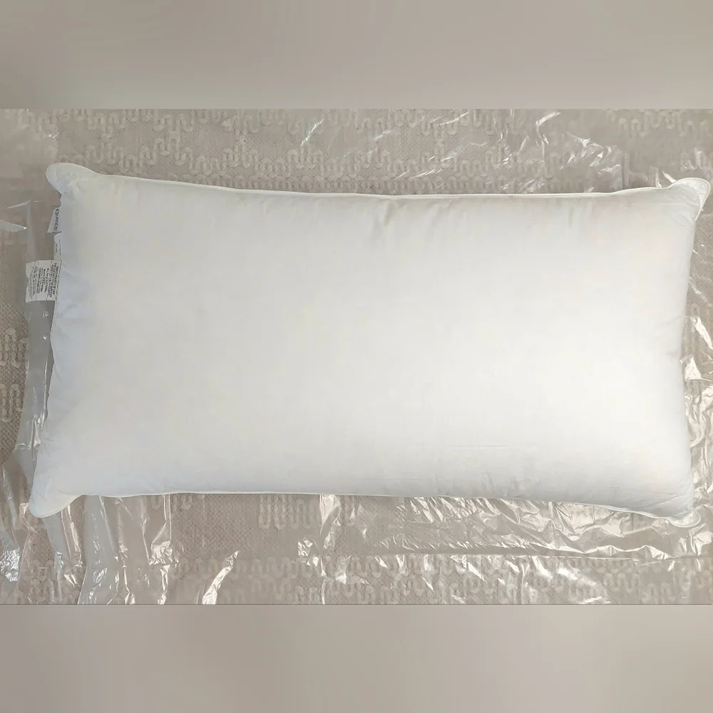 NWOT- Quince White Duck Down Premium Pillow- King (Soft/ Med) (P7)(READ)